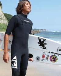 ブラック：178cm/70kg(Lサイズ着用)