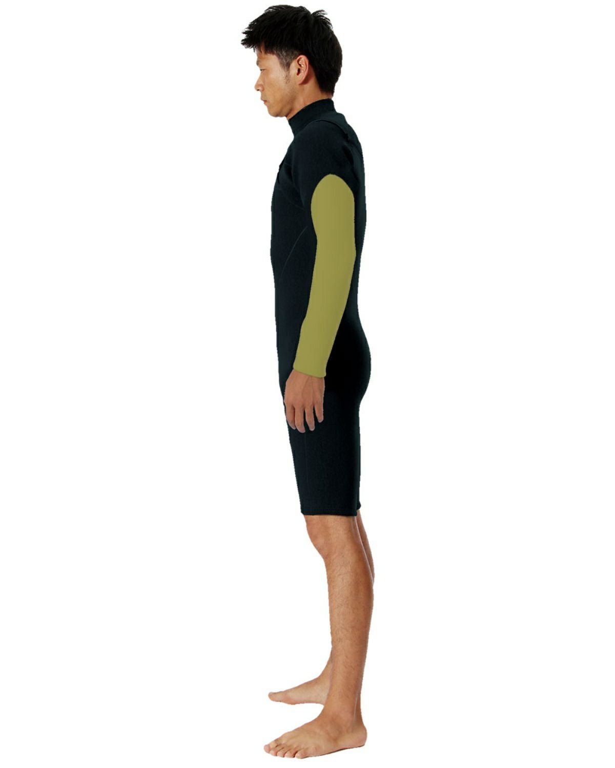 オリーブ：180cm/67kg(Lサイズ着用)