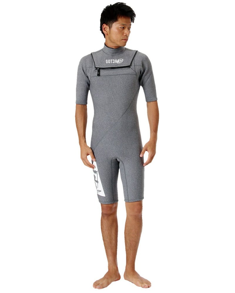 ストーンブラック：180cm/67kg(Lサイズ着用)