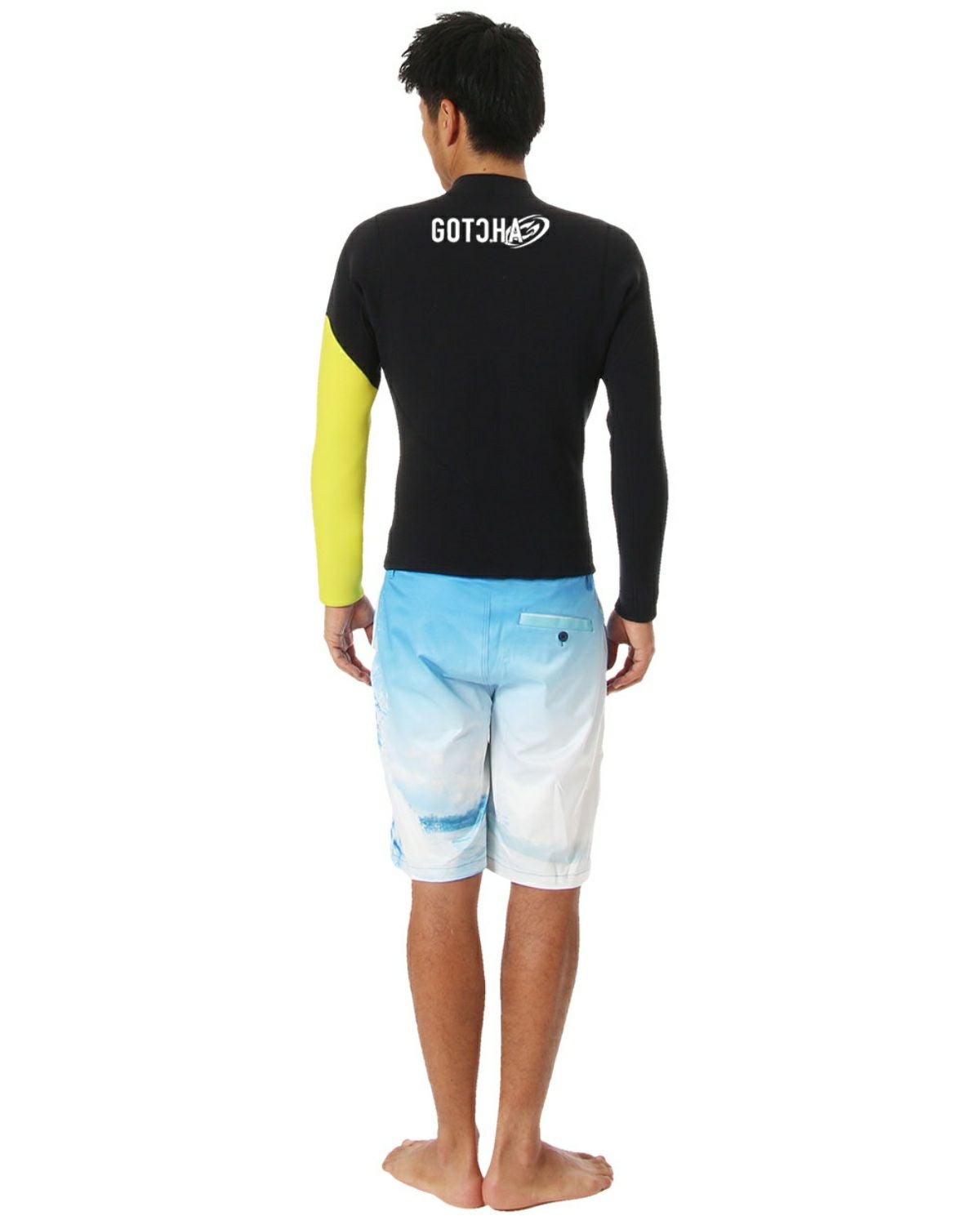 K.イエロー：180cm/67kg(Lサイズ着用)