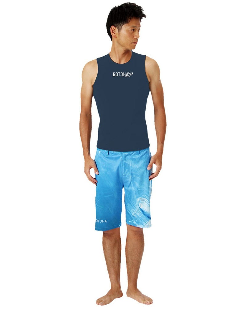 スレート：180cm/67kg(Lサイズ着用)