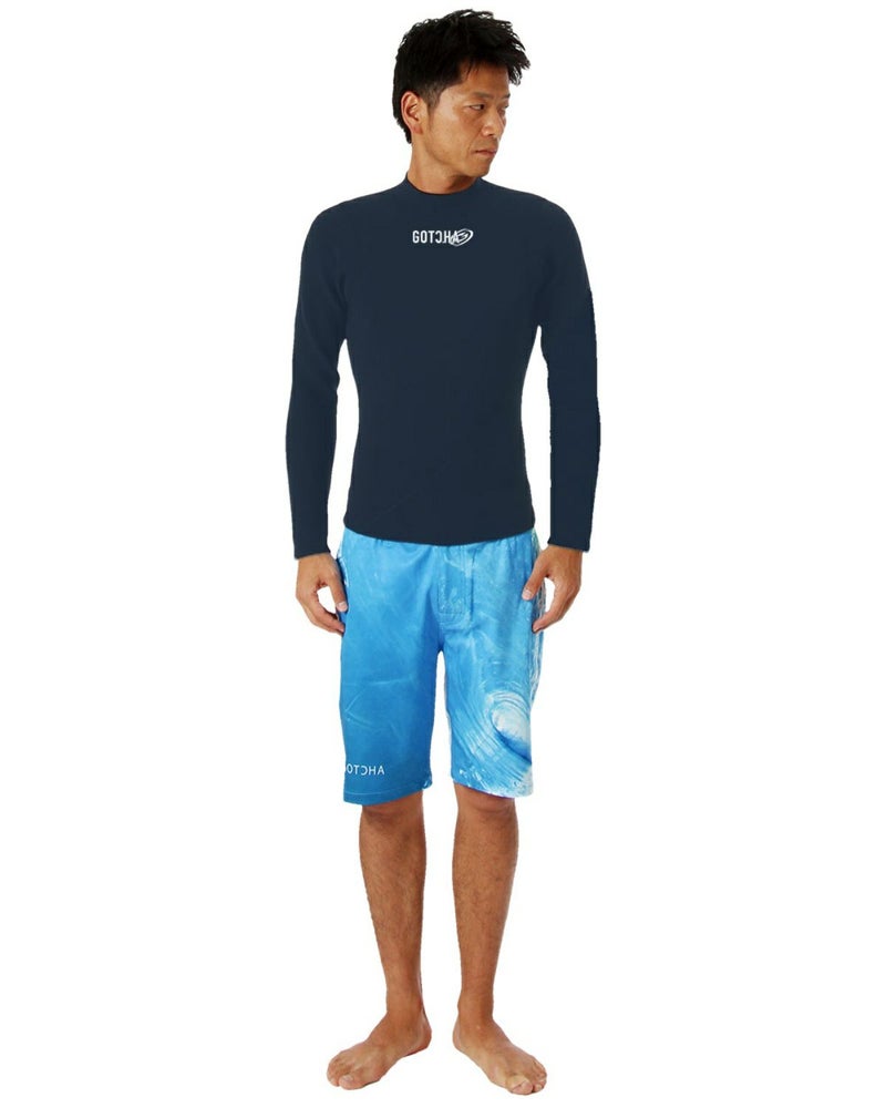 スレート：180cm/67kg(Lサイズ着用)