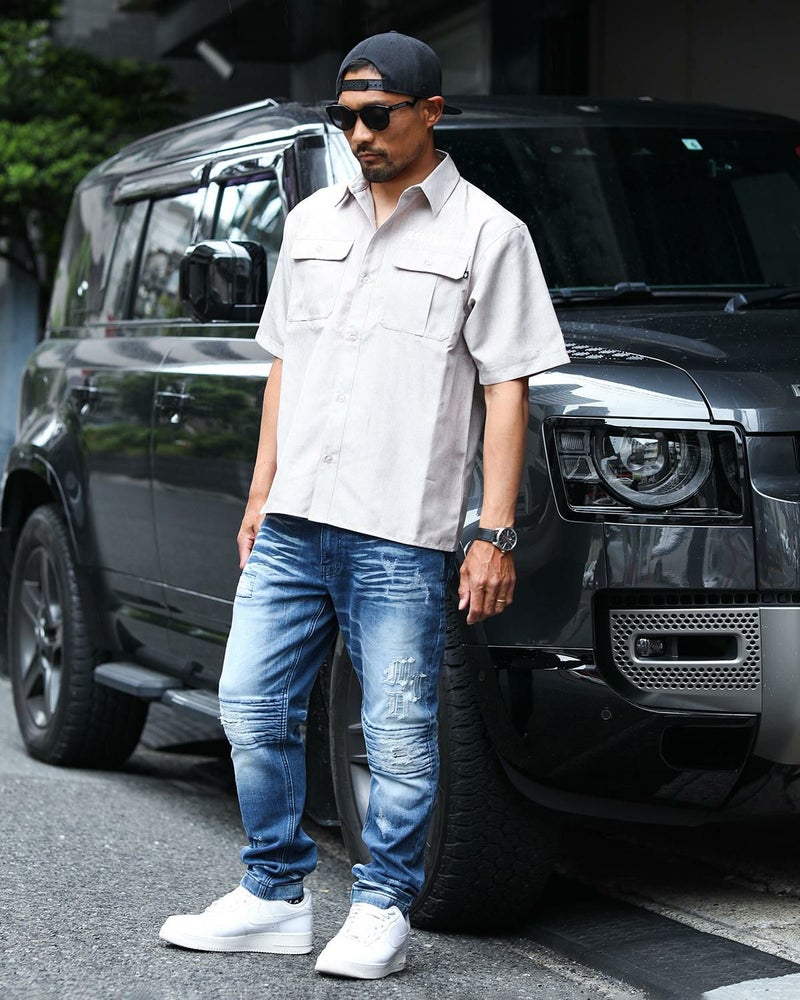 ベージュ:172cm/72kg(Lサイズ着用)