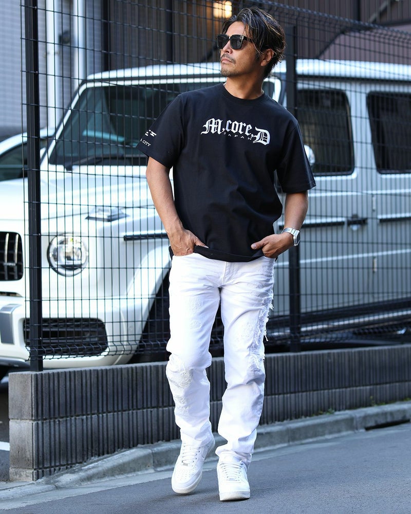 オフホワイト:172cm/72kg(Mサイズ着用)