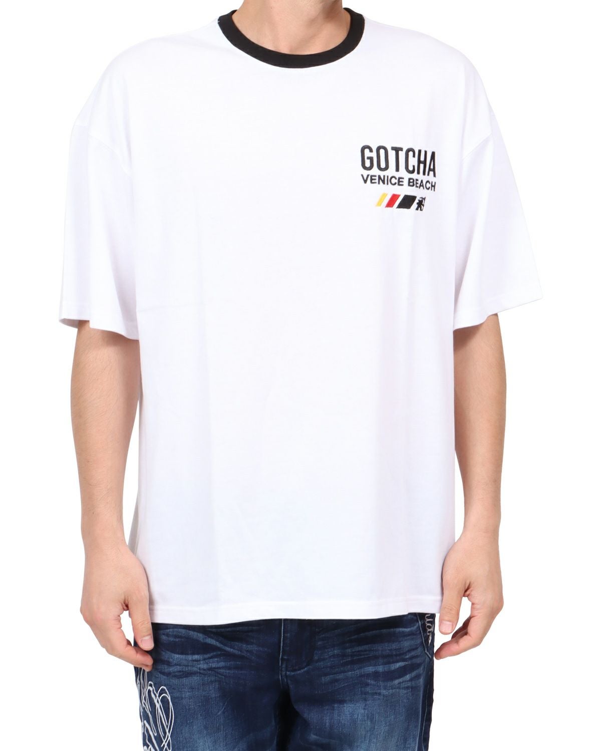 ホワイト：180cm67kg(Lサイズ着用)