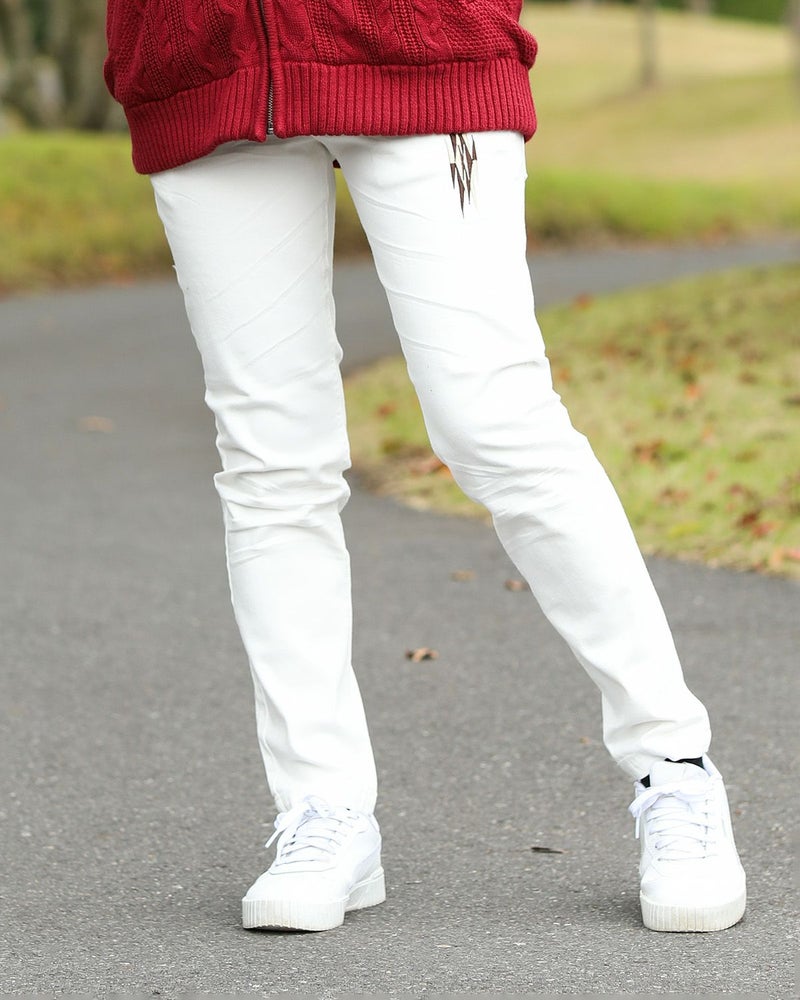 ホワイト:170cm(XSサイズ着用)