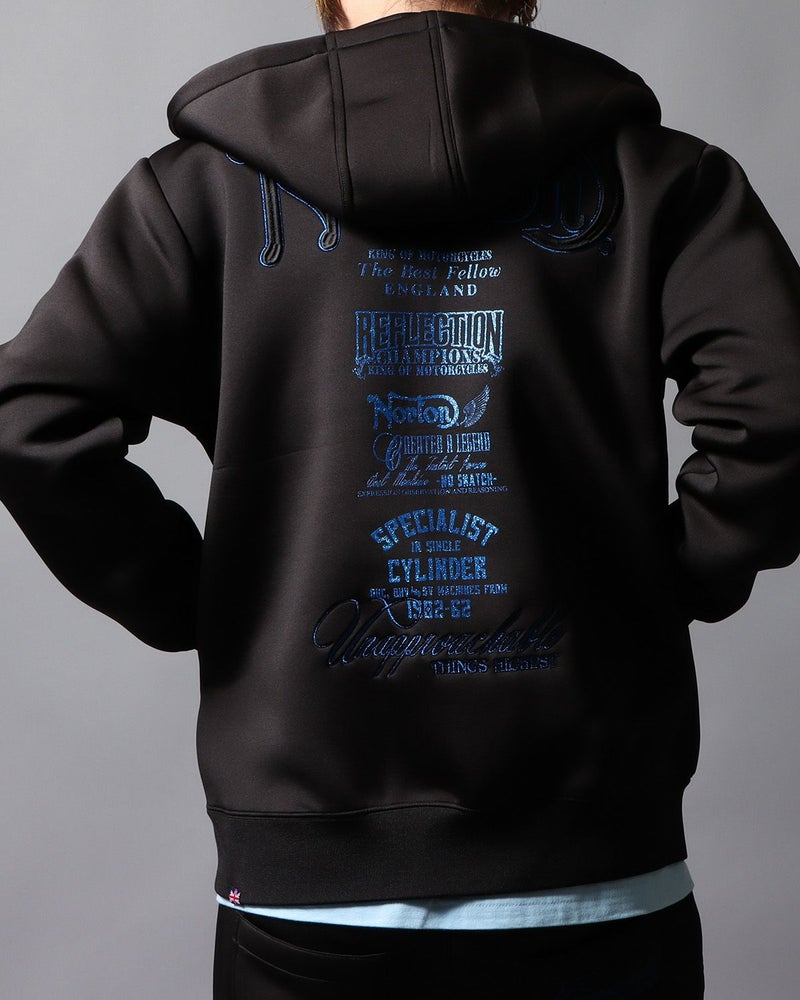 ブラック：178cm/75kg(Lサイズ着用)