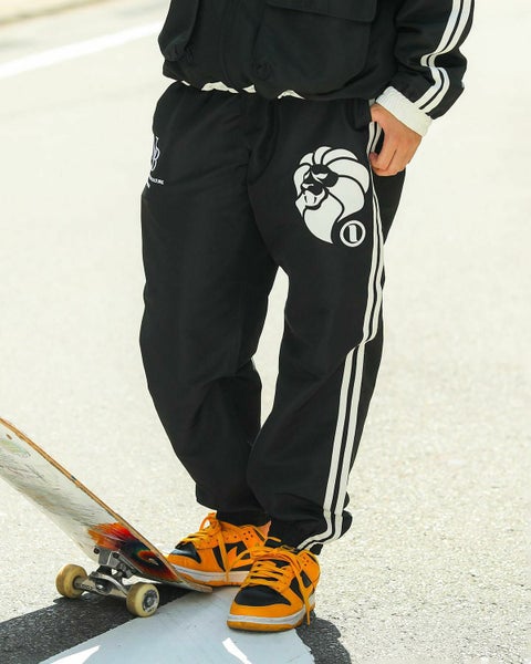 ブラック:168cm(Mサイズ着用)