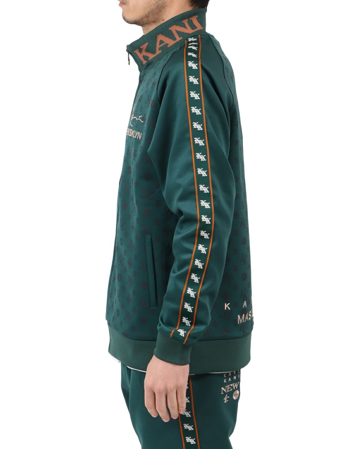 karl kani ミリタリージャケットLサイズ。カーキー色。 Karl Kani colour-block Puffer Jacket | Green | FARFETCH