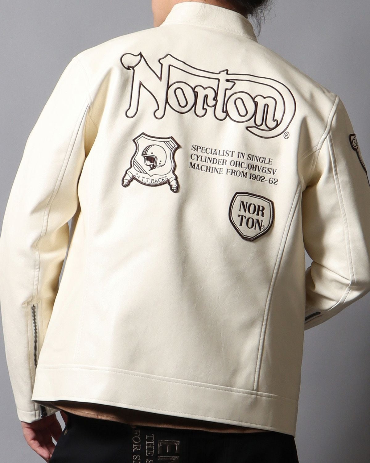 Norton] フェイクレザー パッチド シングルライダース ジャケット