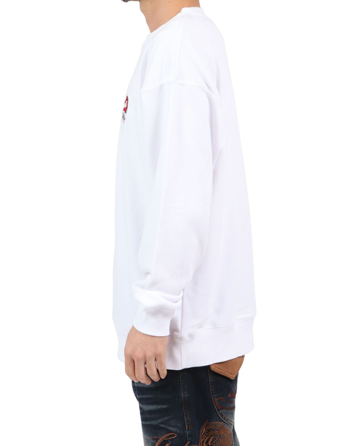 ホワイト：180cm67kg(Lサイズ着用)