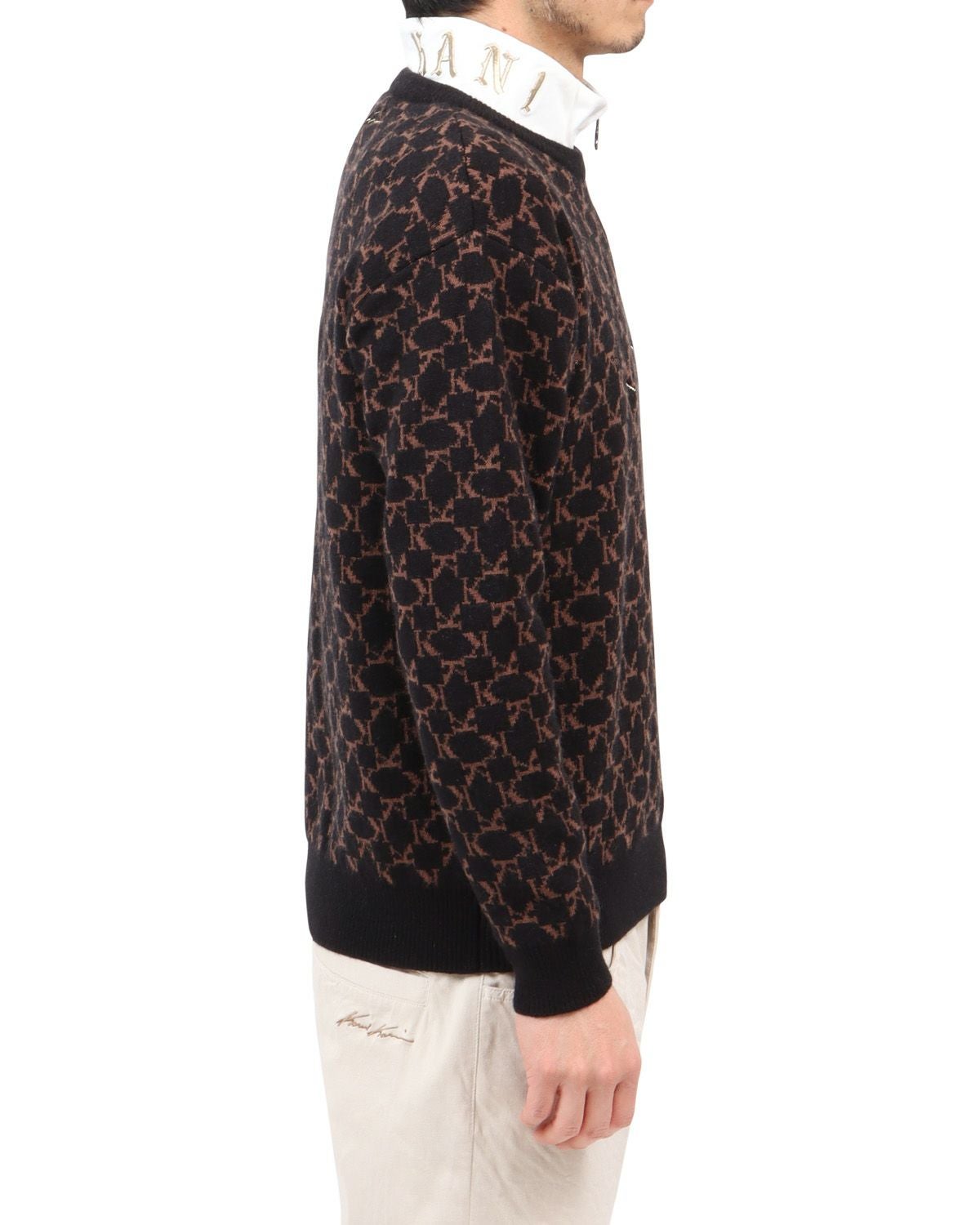 ブラック：180cm67kg(Lサイズ着用)