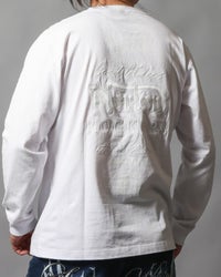 ホワイト：178cm/75kg(Lサイズ着用)
