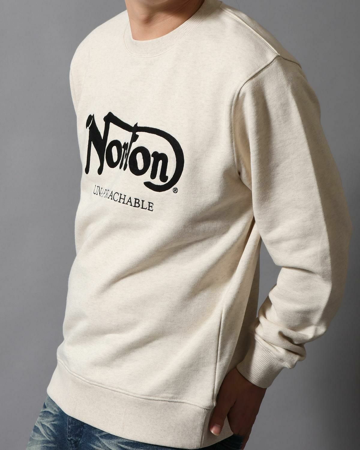 【極美品】Norton フードライナー 中綿デニムベスト 刺繍ロゴ デカロゴ ノートン（NORTON） 服 デニム ジーンズ 252N1805B ストレッチ