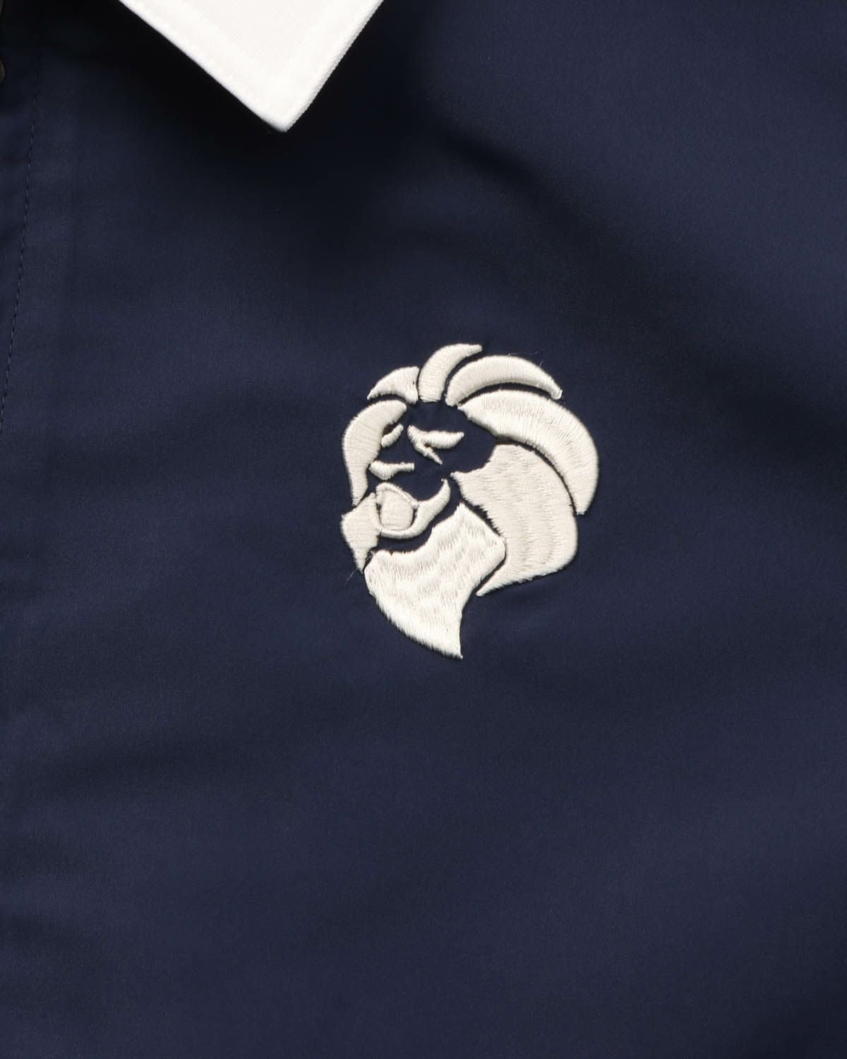 ダークネイビー