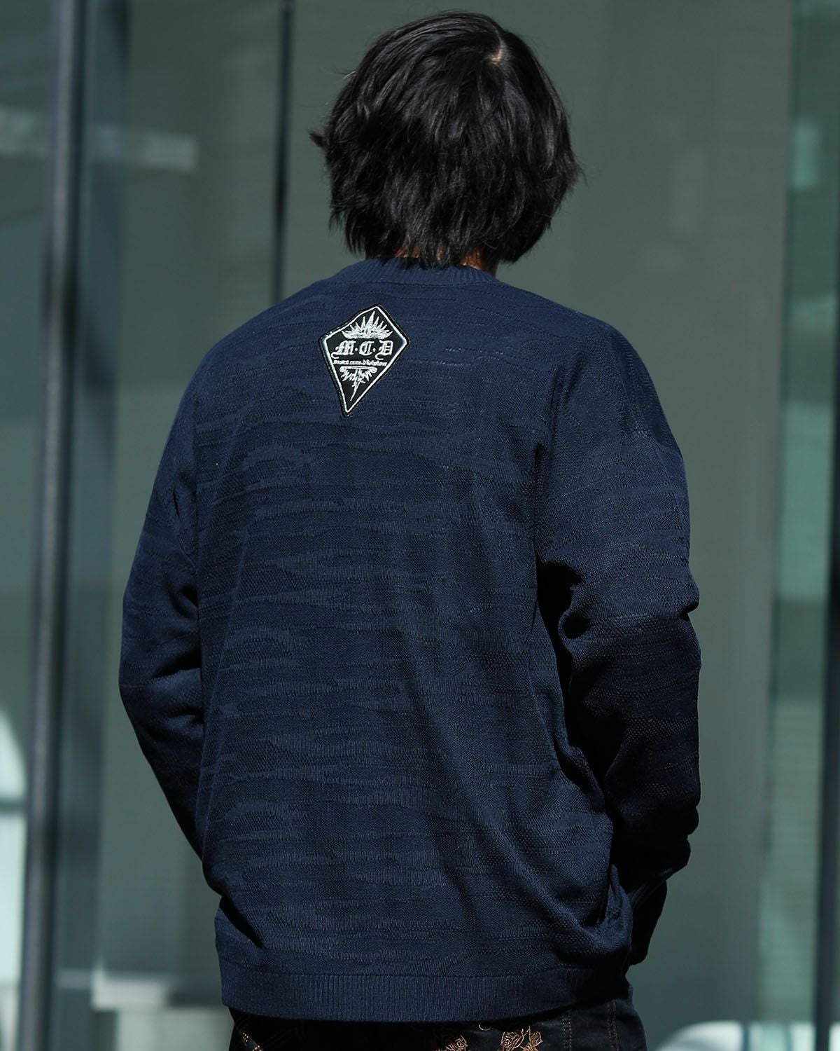 ダークネイビー:173cm/63kg(Lサイズ着用)