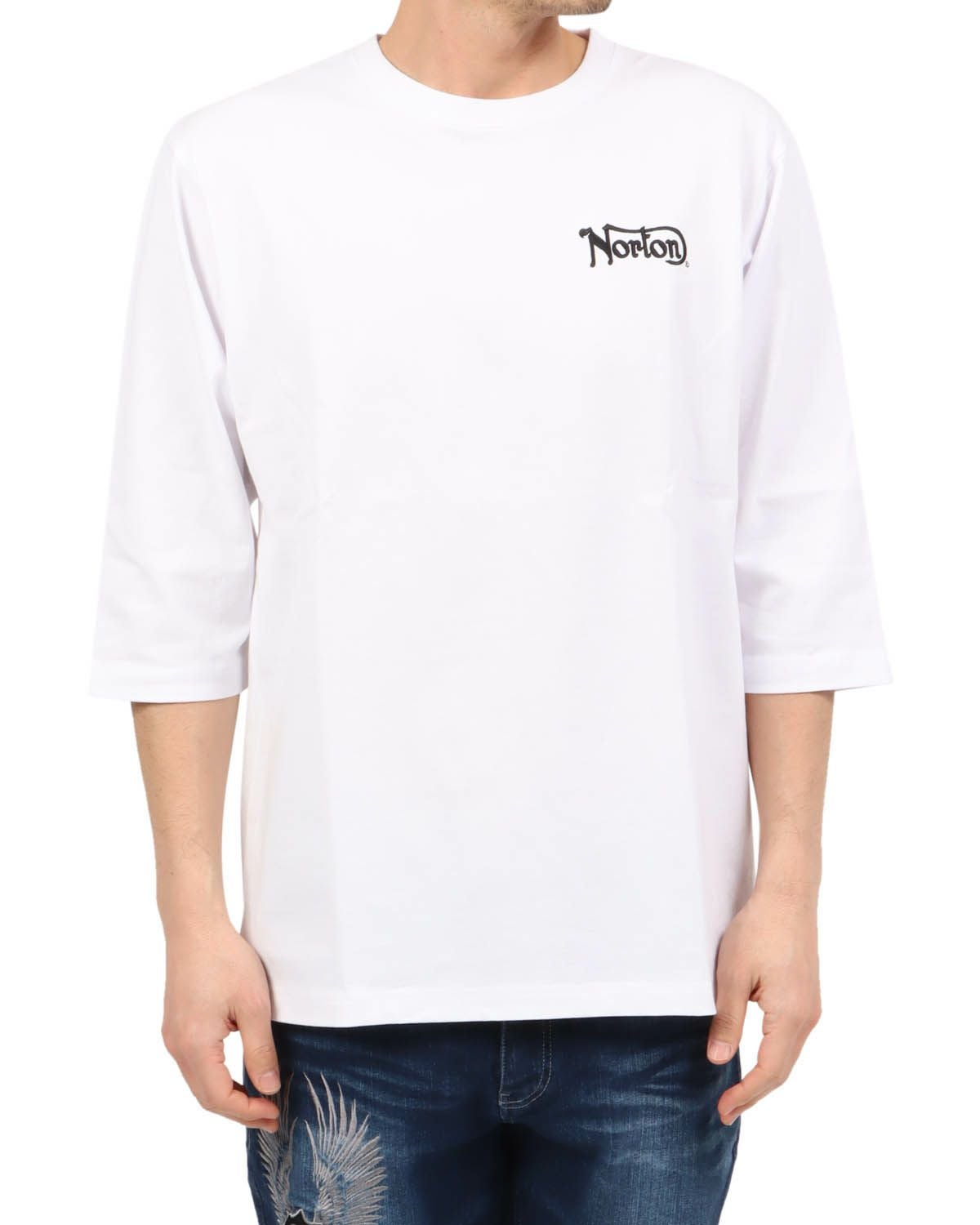 ホワイト：180cm67kg(Lサイズ着用)