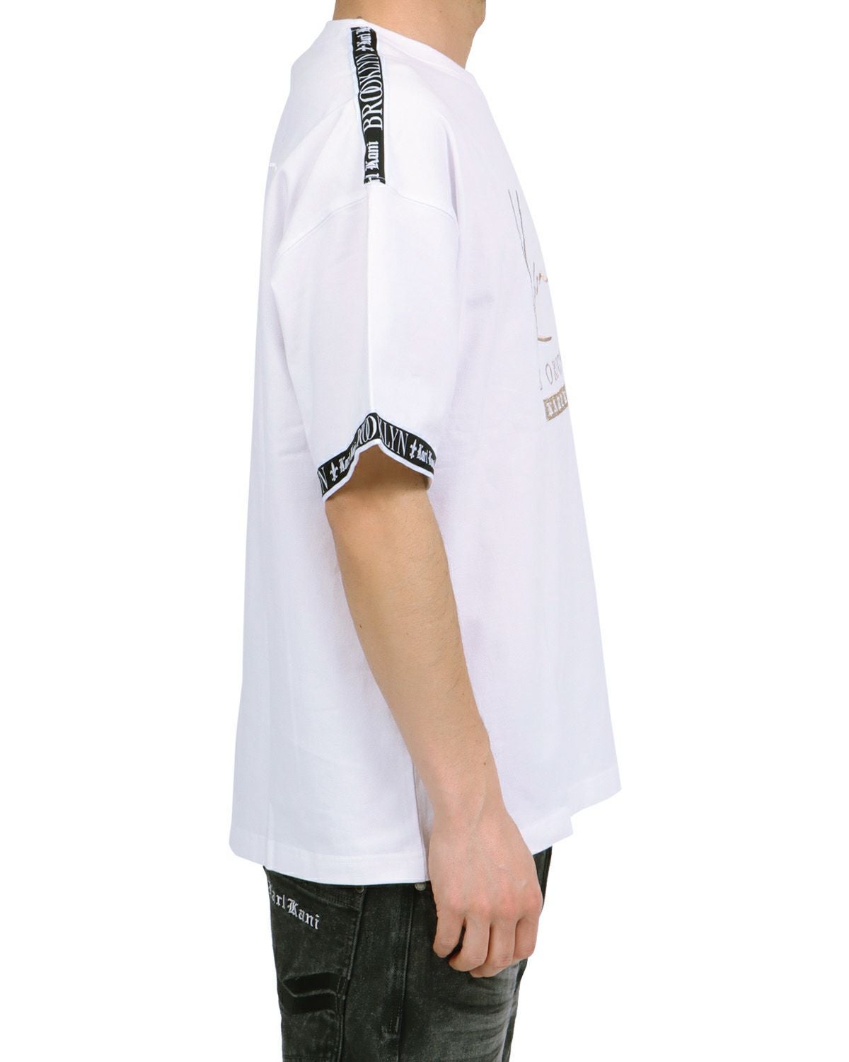 Karl Kani] ビッグシルエット ゴールド ロゴ テープ Tシャツ | PEET