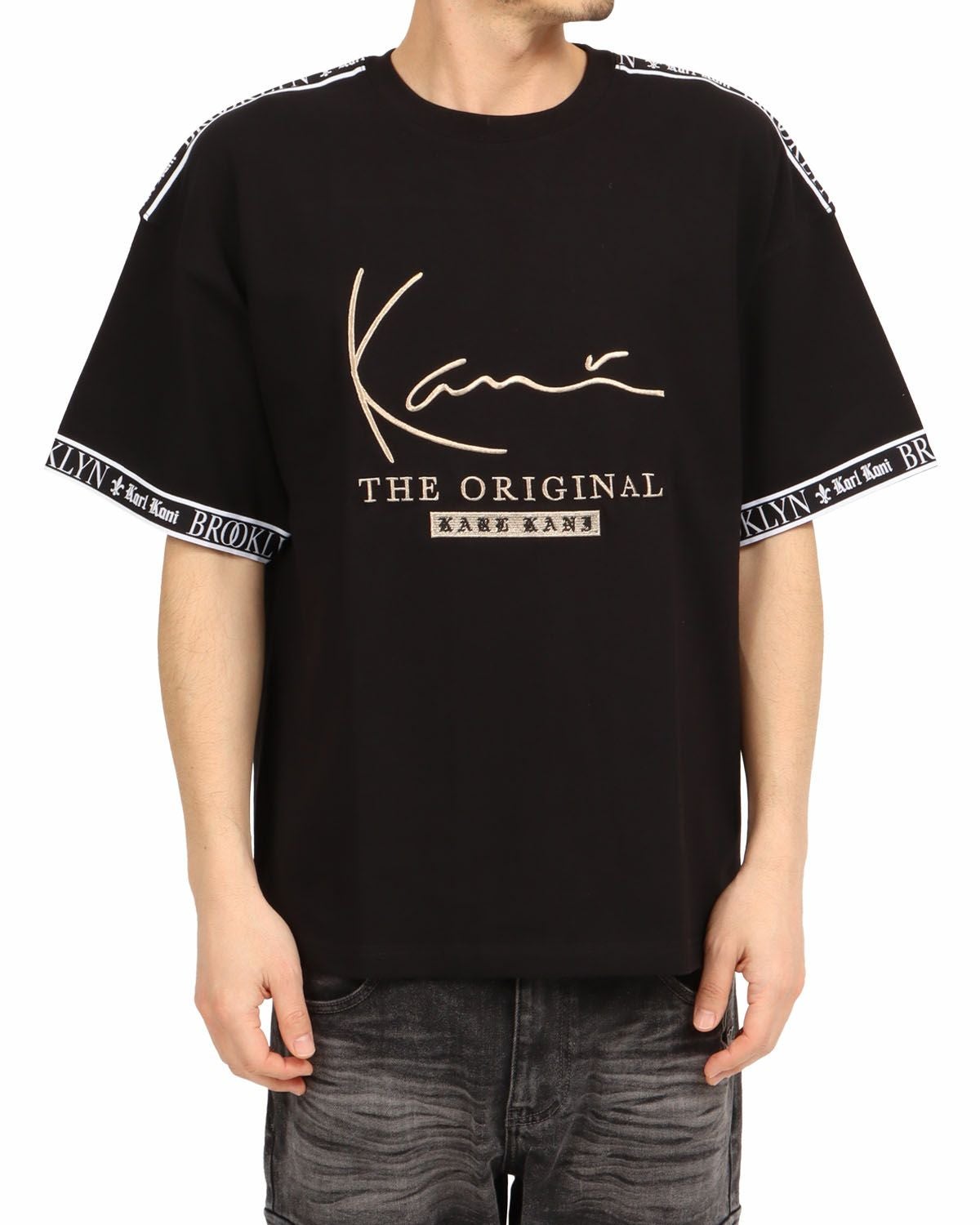 Karl Kani] ビッグシルエット ゴールド ロゴ テープ Tシャツ | PEET
