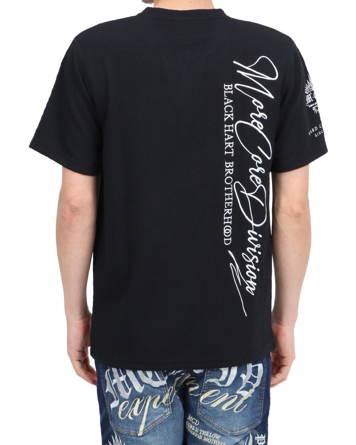 ブラック：180cm67kg(Lサイズ着用)