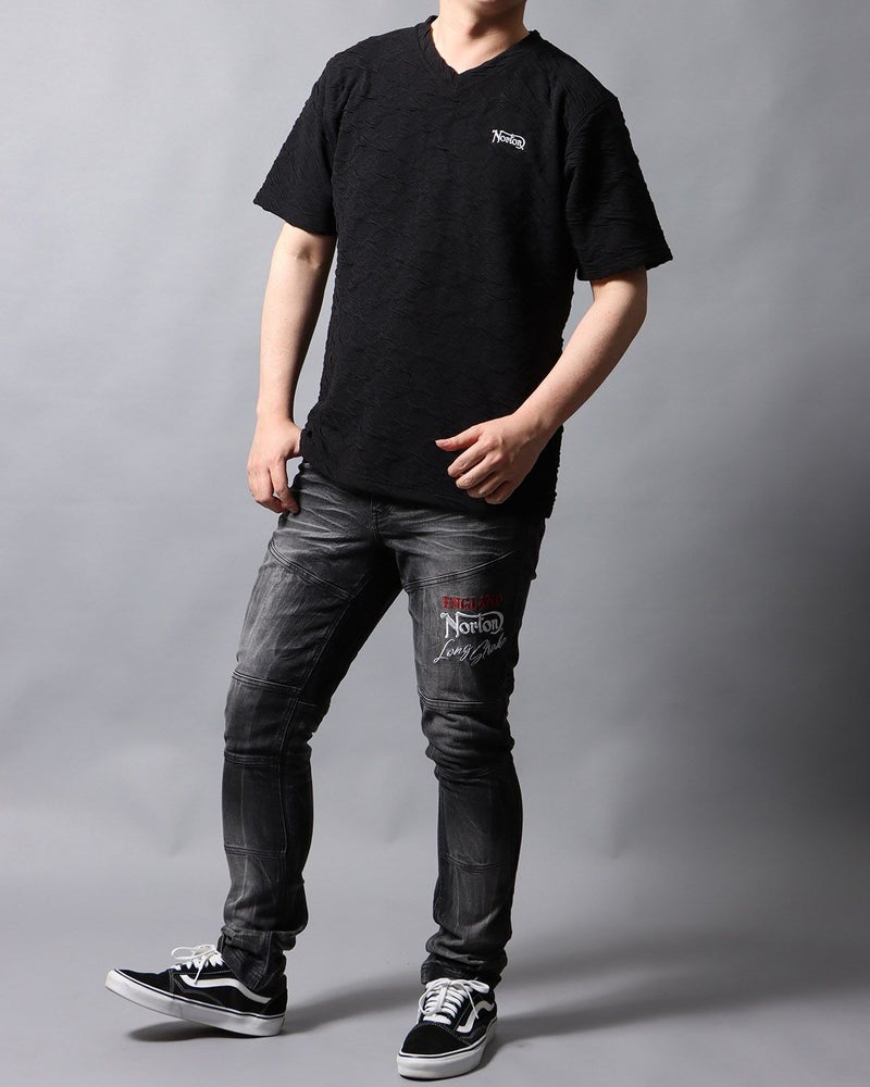 ブラック：178cm/75kg(Lサイズ着用)