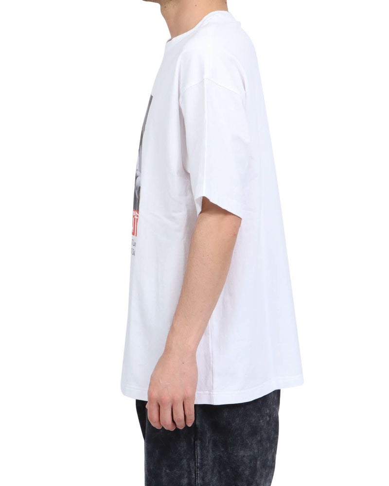 ホワイト：180cm67kg(Lサイズ着用)