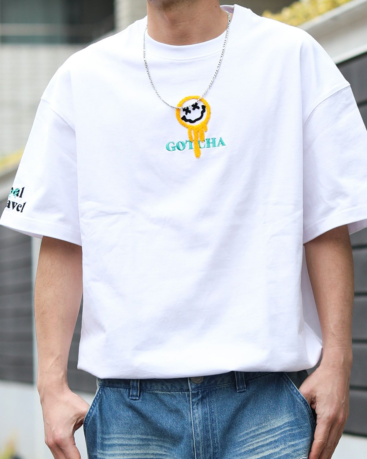 GOTCHA] スマイリー フェイス Tシャツ 2 | PEET ONLINE STORE