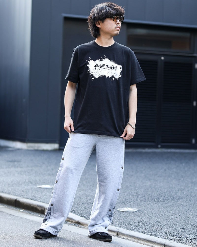 ブラック:173cm/63kg(Lサイズ着用)