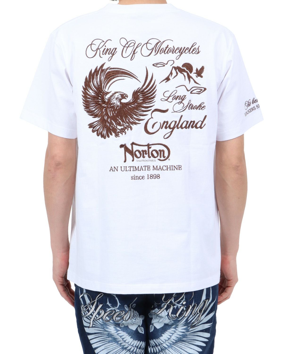 ホワイト：180cm67kg(Lサイズ着用)