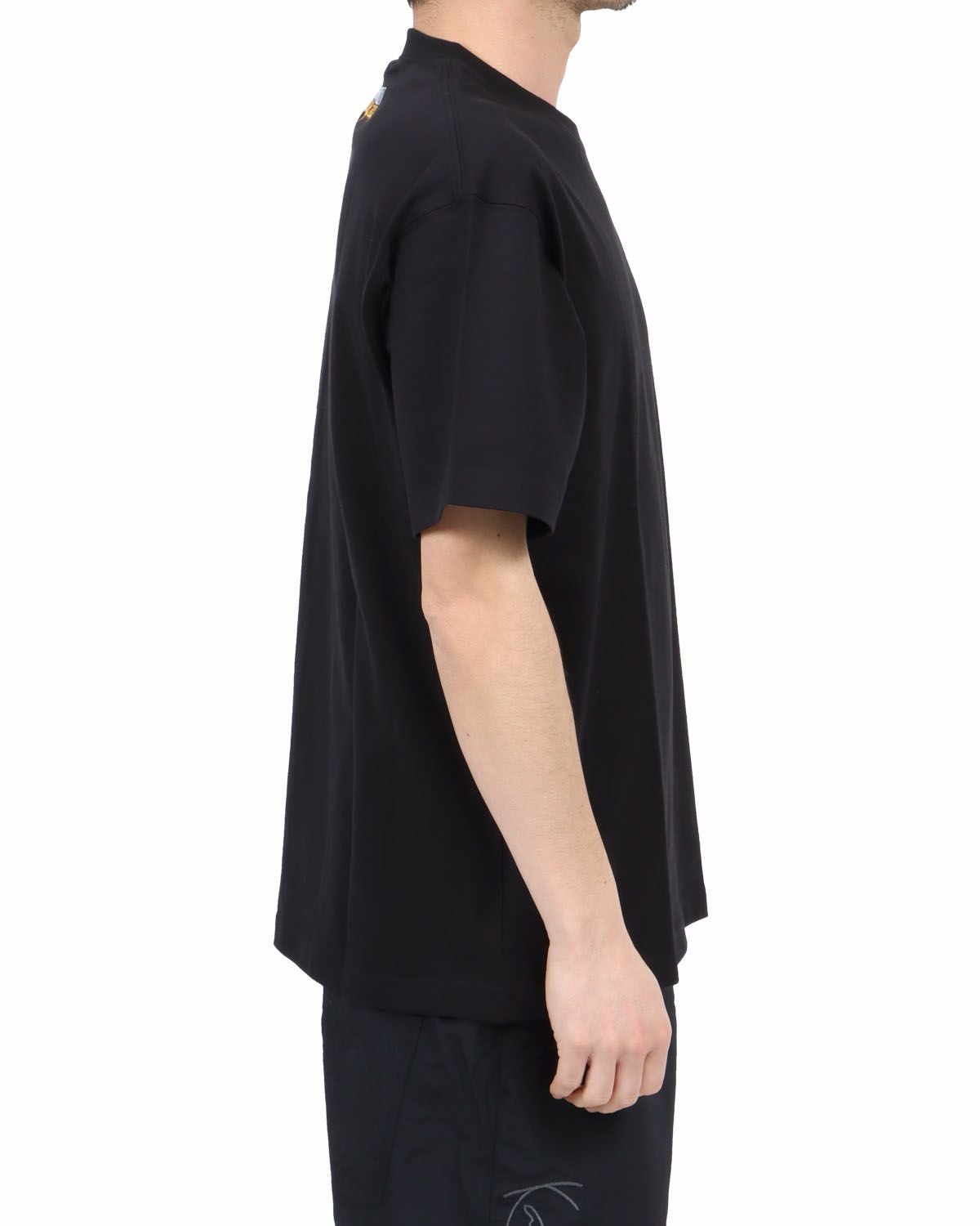 ブラック：180cm67kg(Lサイズ着用)