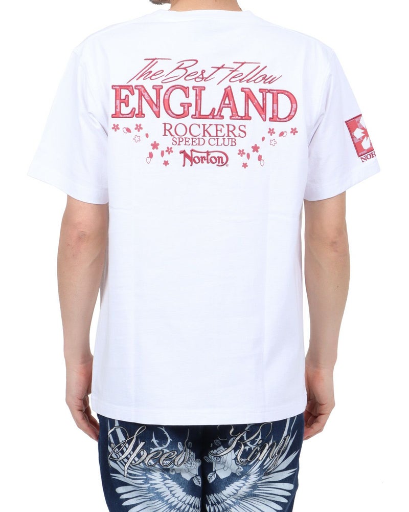 ホワイト：180cm67kg(Lサイズ着用)