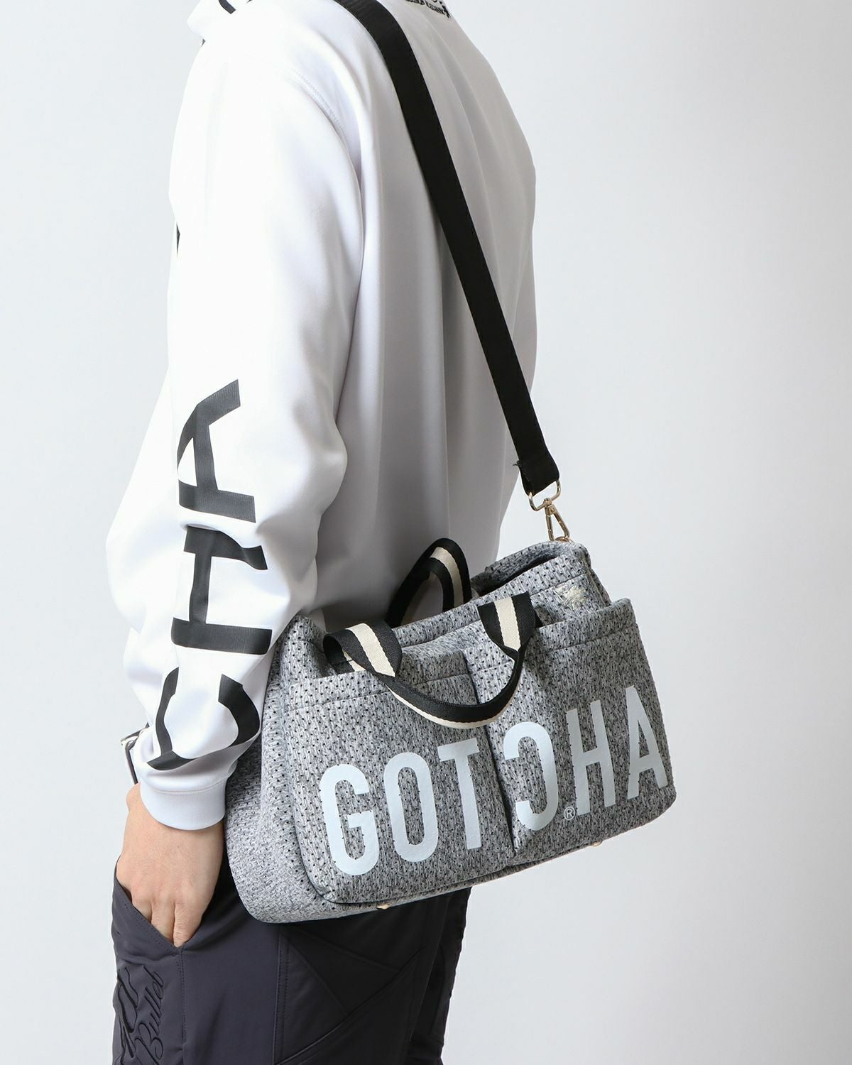 GOTCHA GOLF] 撥水 パンチング スペーサー 2wayポーチ | PEET ONLINE STORE
