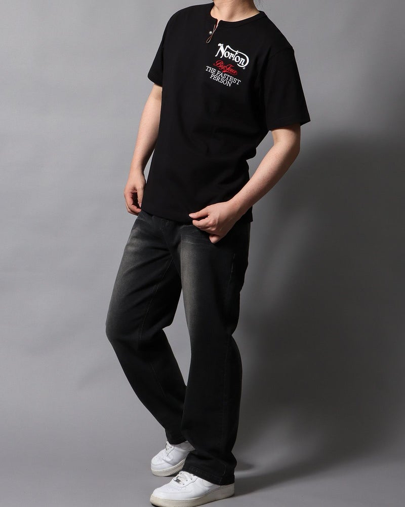 ブラック：178cm/75kg(Lサイズ着用)