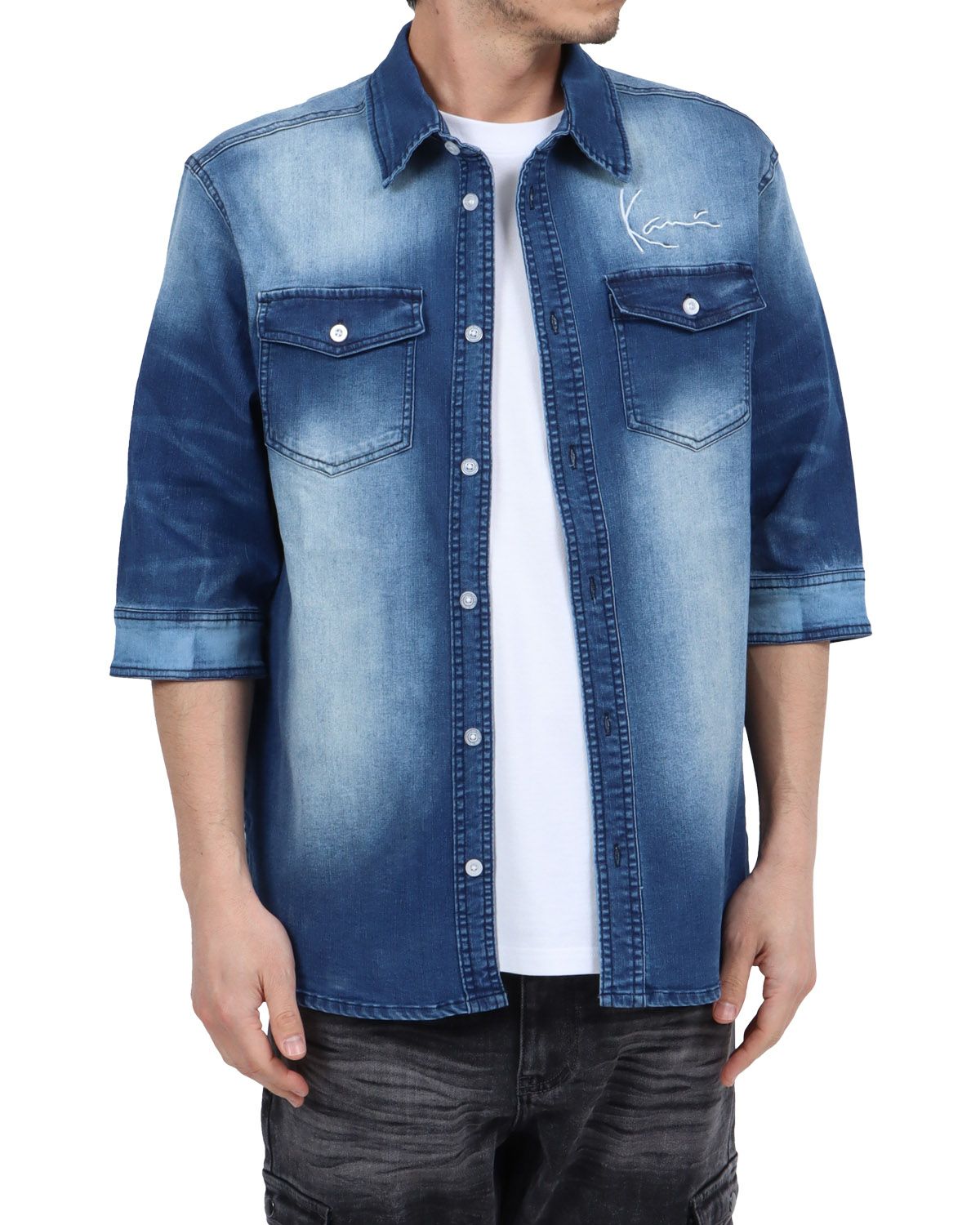 ブリーチ：180cm67kg(Lサイズ着用)