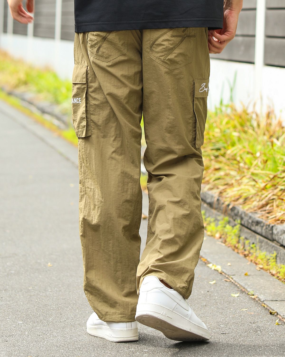 GOTCHA] 撥水 ワイド カーゴ イージーパンツ | PEET ONLINE STORE