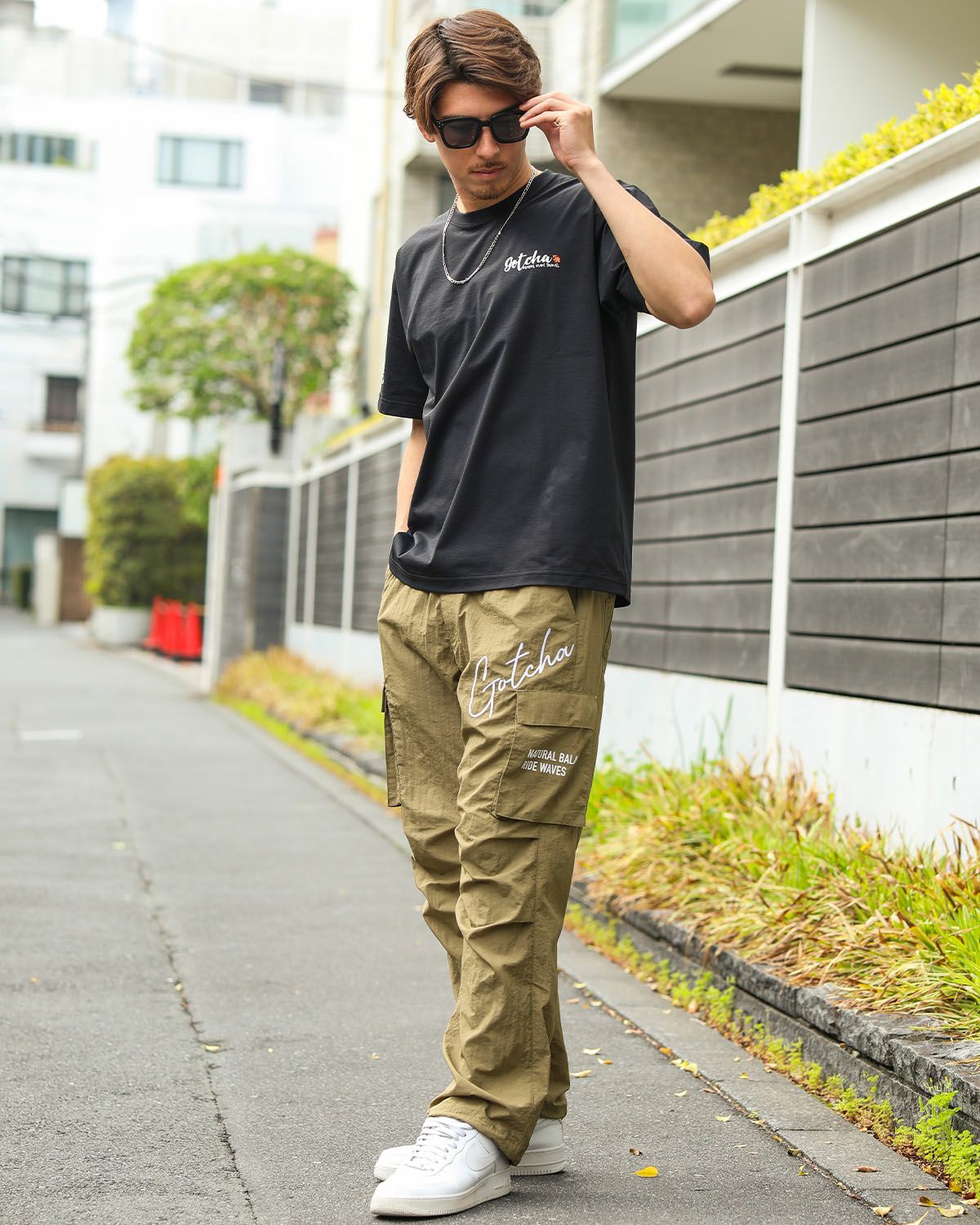 カーキ：180cm67kg(Lサイズ着用)