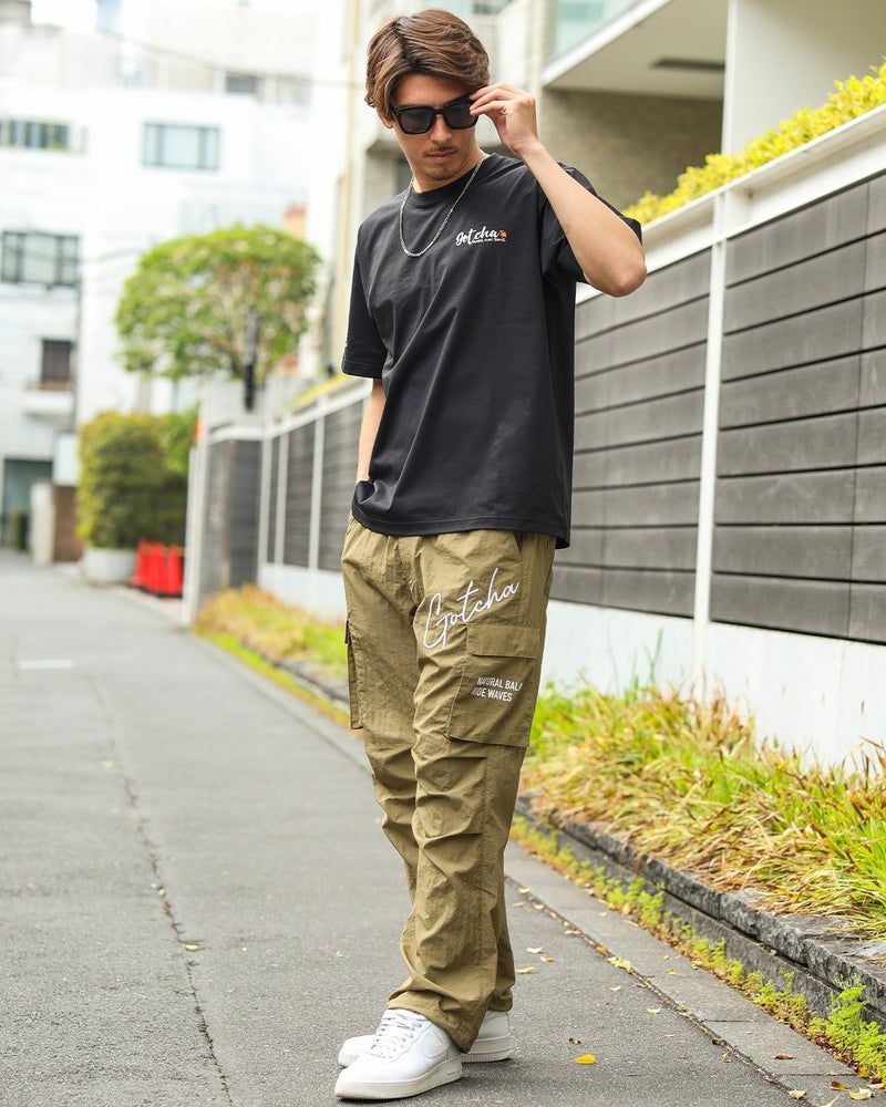 カーキ：180cm67kg(Lサイズ着用)