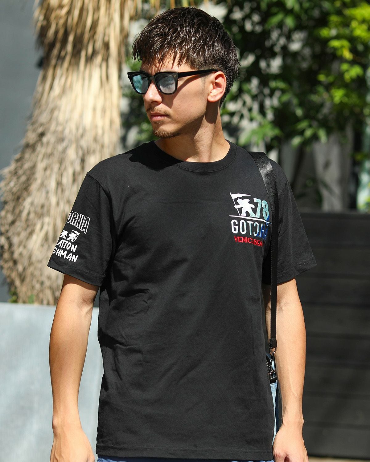 ブラック：180cm70kg(Lサイズ着用)