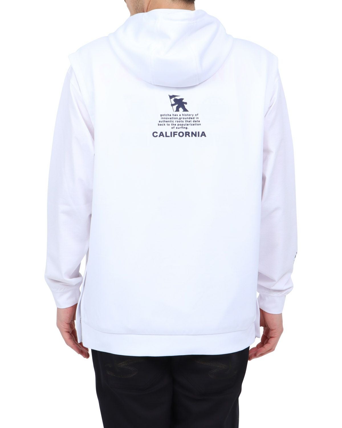 ホワイト：180cm67kg(Lサイズ着用)