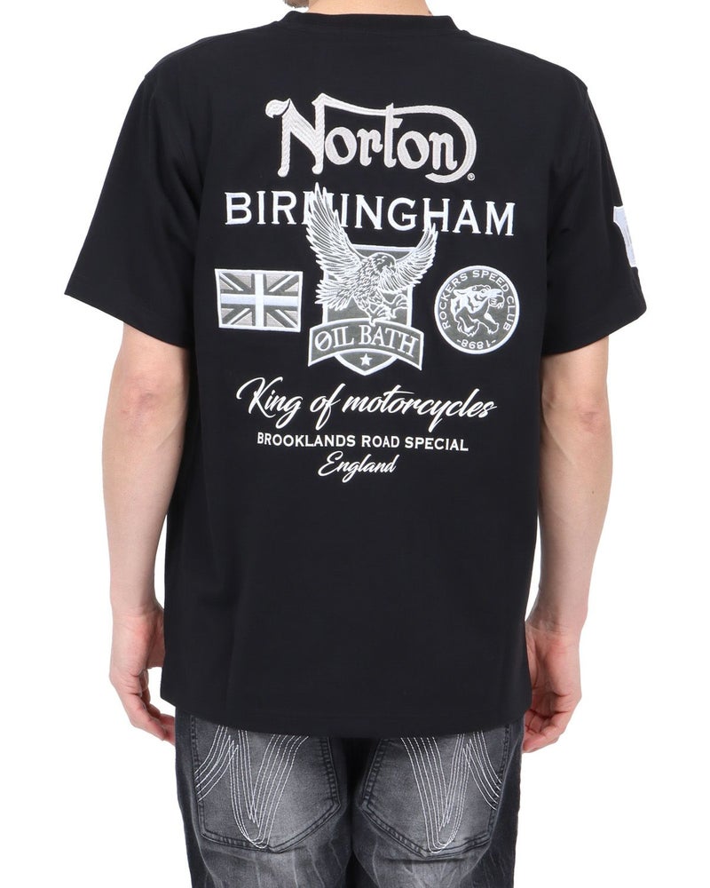 ブラック：180cm67kg(Lサイズ着用)