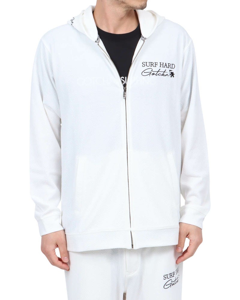 ホワイト：180cm67kg(Lサイズ着用)