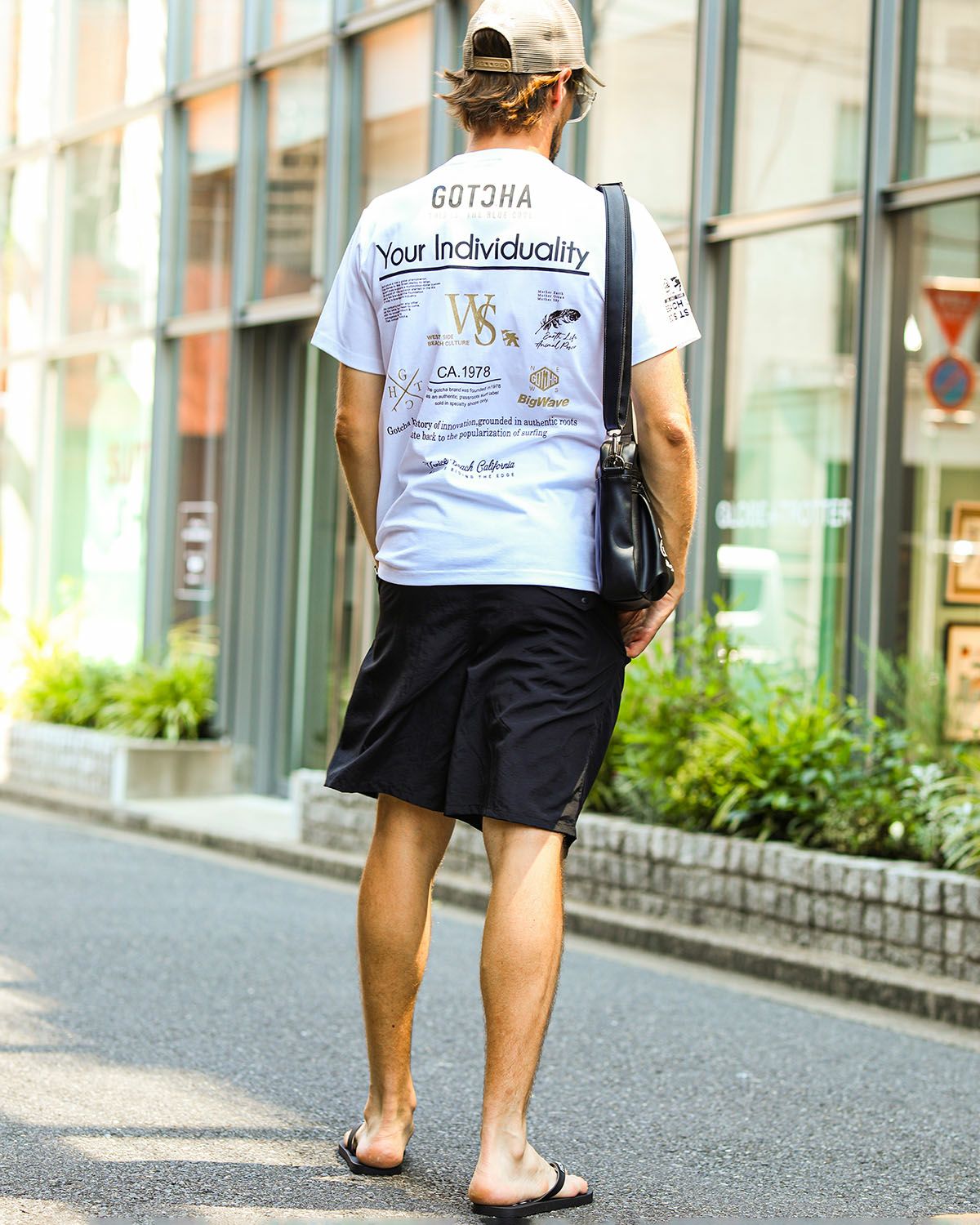 ミントグリーン：183cm/70kg(Lサイズ着用)