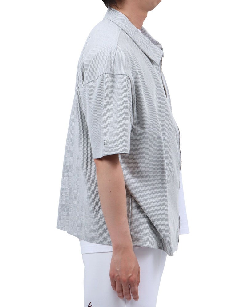 ホワイト：174cm62kg(Lサイズ着用)