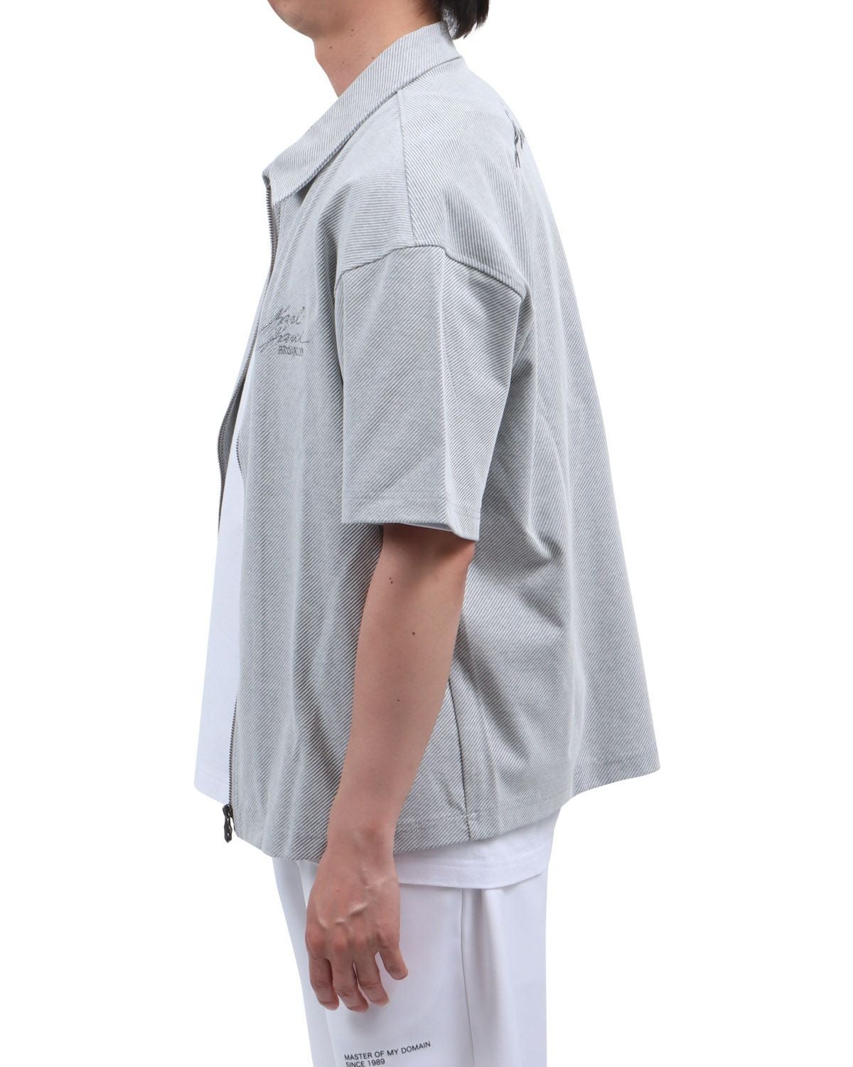 ホワイト：174cm62kg(Lサイズ着用)