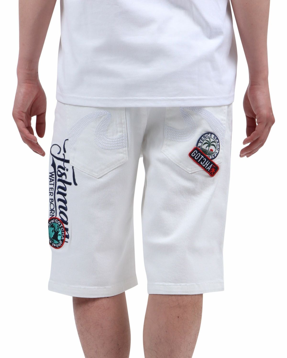 オフホワイト：174cm62kg(Lサイズ着用)