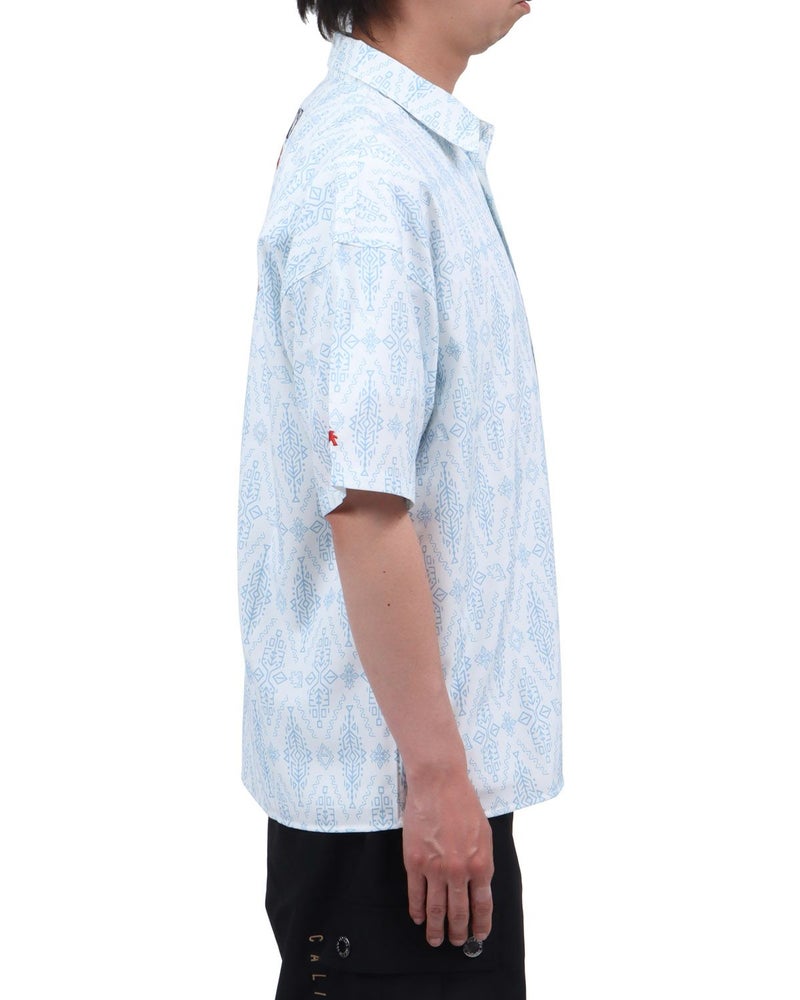 ホワイト：174cm62kg(Lサイズ着用)