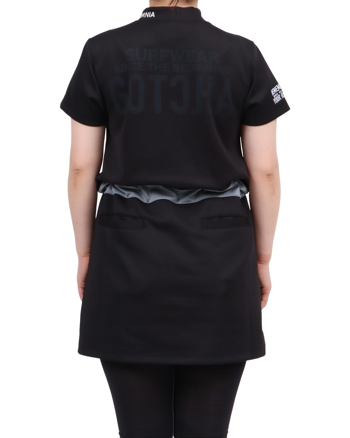 ブラック：168cm(Lサイズ着用)