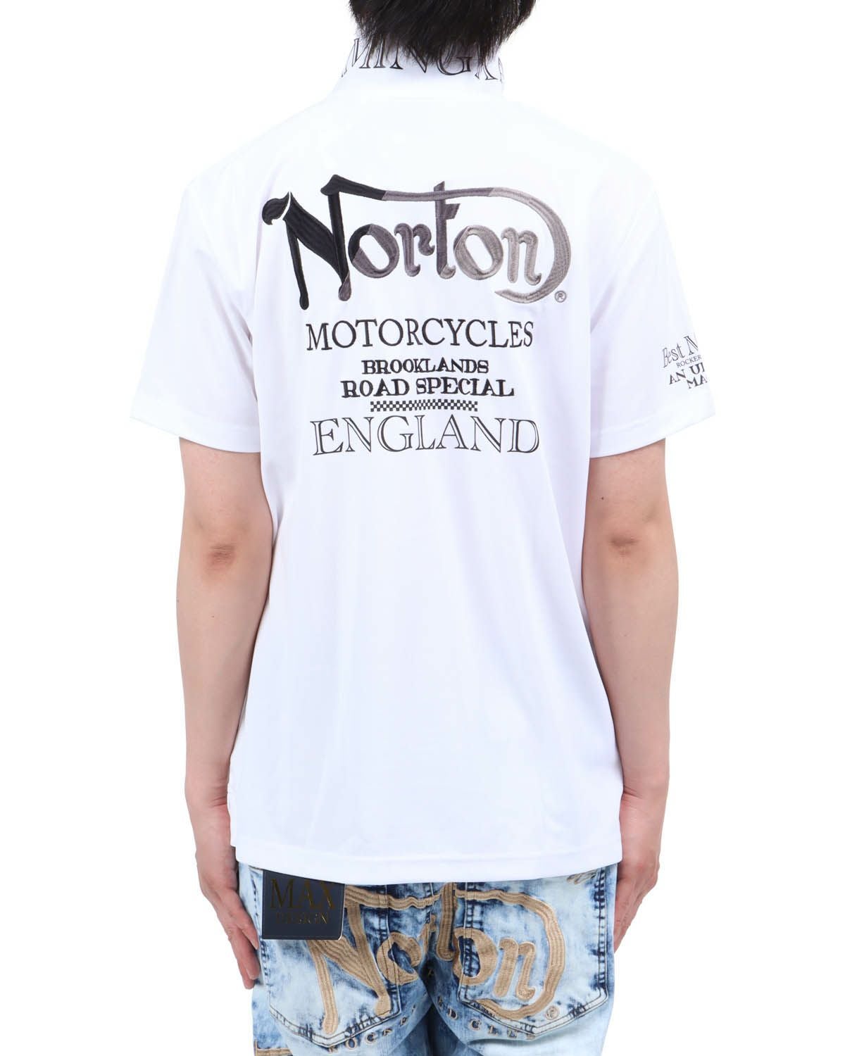 ホワイト：174cm62kg(Lサイズ着用)