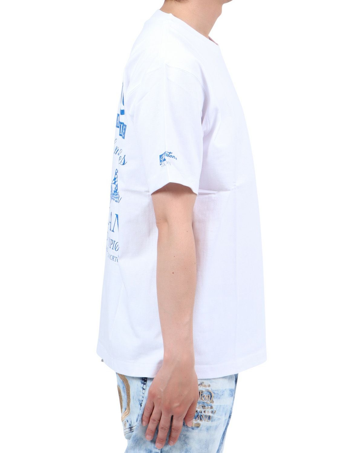 ホワイト：174cm62kg(Lサイズ着用)