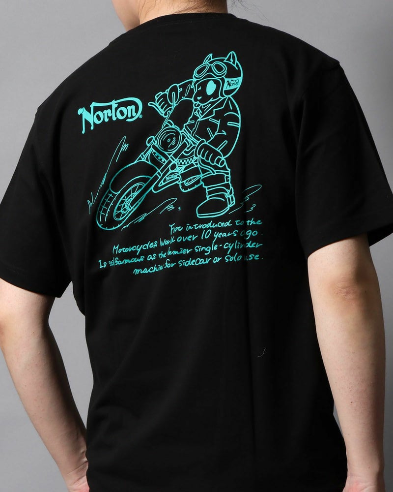 ブラック：178cm/75kg(Lサイズ着用)